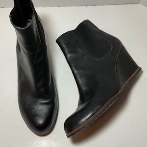 Tesori Black Leather Wedge Ankle Boots